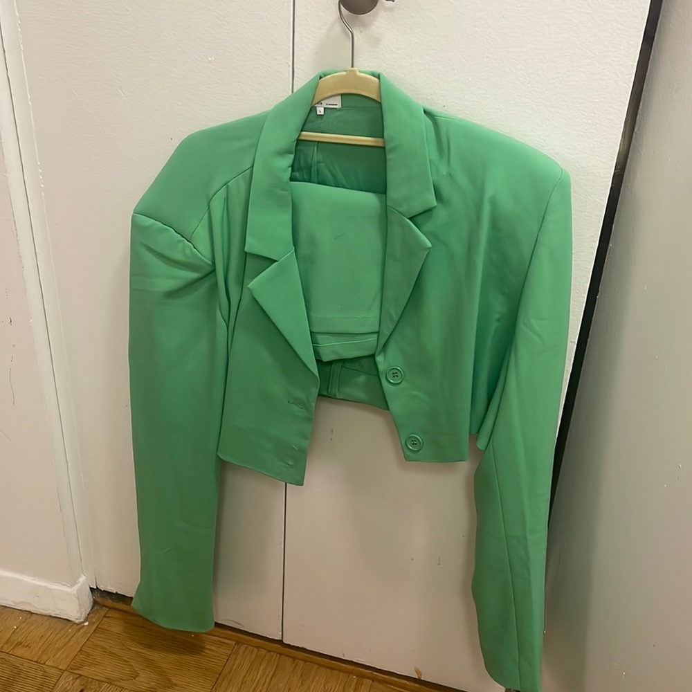 WeWoreWhat Green Blazer Set
